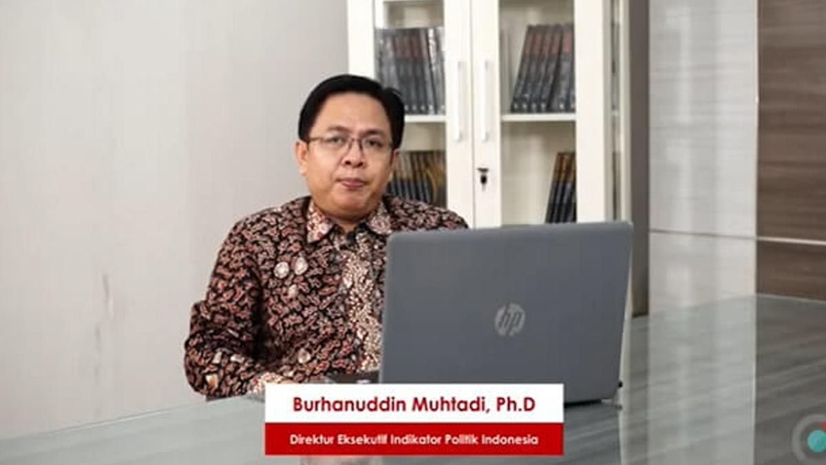 Kepuasan Terhadap Kinerja Jokowi Melorot 15%, Paska Kasus Migor Sawit dan Kenaikan BBM InfoSAWIT