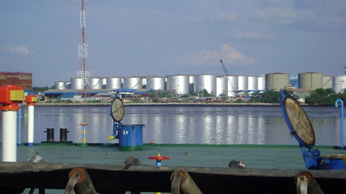 Larangan Ekspor CPO Dicabut Presiden Jokowi, Jika HET Minyak Goreng Rp 14.000/Liter InfoSAWIT