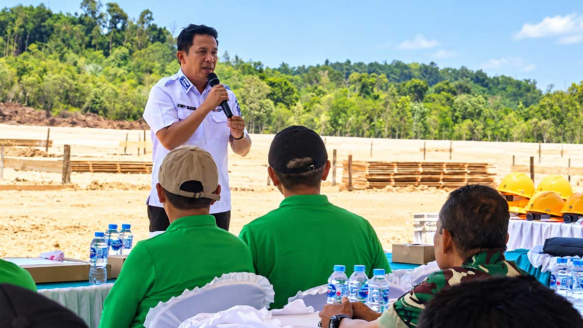 Bupati-bangka-bangun-pabrik-sawit InfoSAWIT