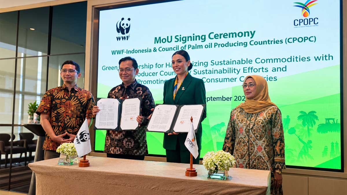 Kerjasama-WWF-Indonesia-dengan-CPOPC InfoSAWIT